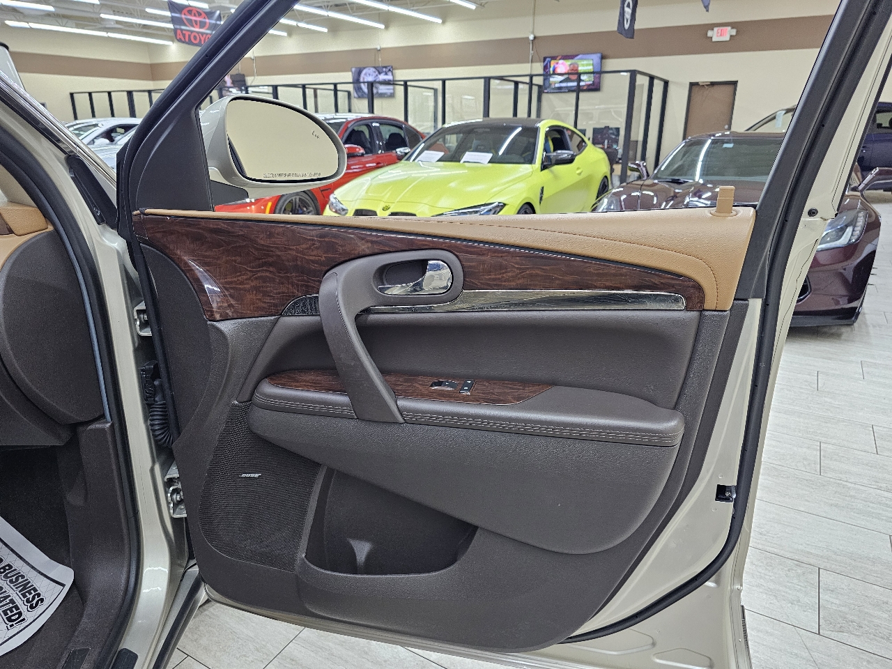 Buick Enclave Leather FWD 2016 Buick Enclave Leather FWD 2016