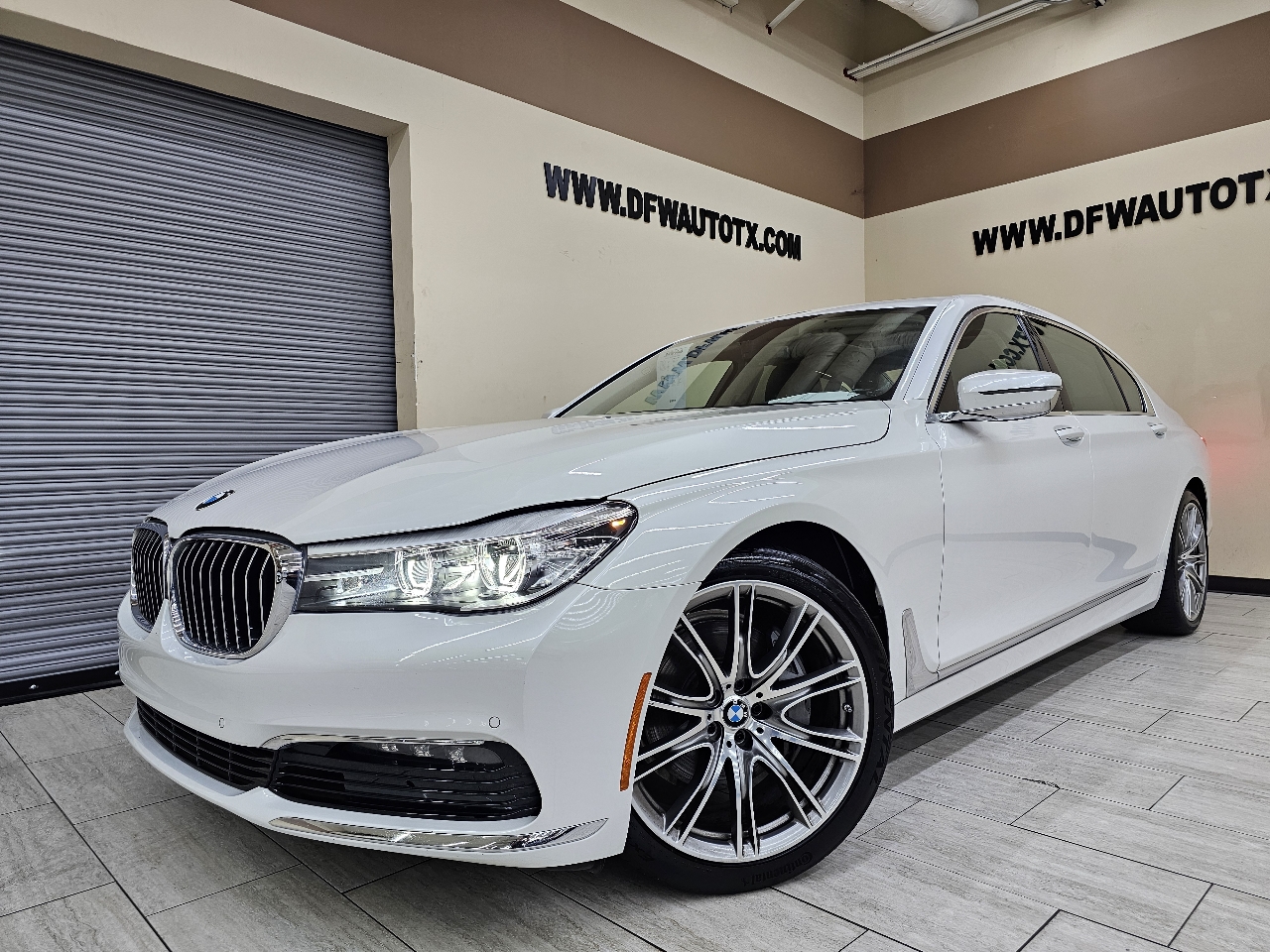 BMW 7-Series 740i 2016 BMW 7-Series 740i 2016