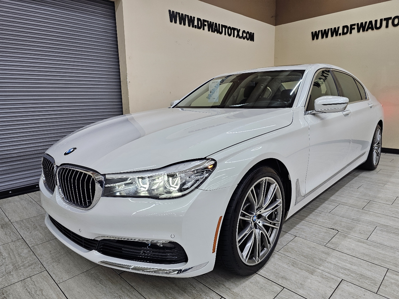 BMW 7-Series 740i 2016 BMW 7-Series 740i 2016