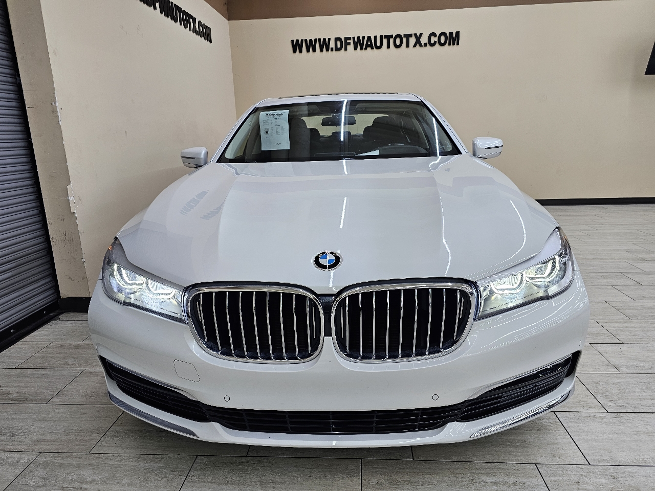BMW 7-Series 740i 2016 BMW 7-Series 740i 2016