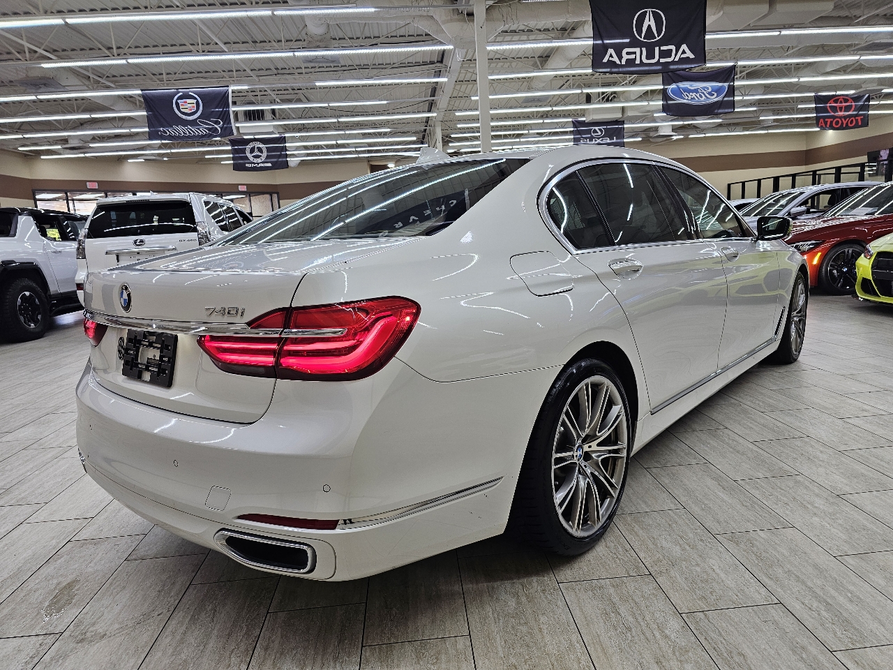 BMW 7-Series 740i 2016 BMW 7-Series 740i 2016