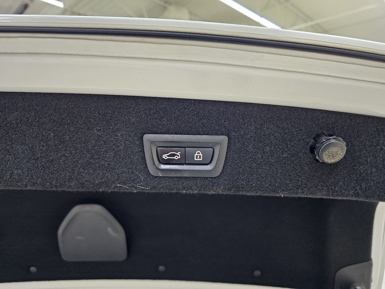 BMW 7-Series 740i 2016 BMW 7-Series 740i 2016