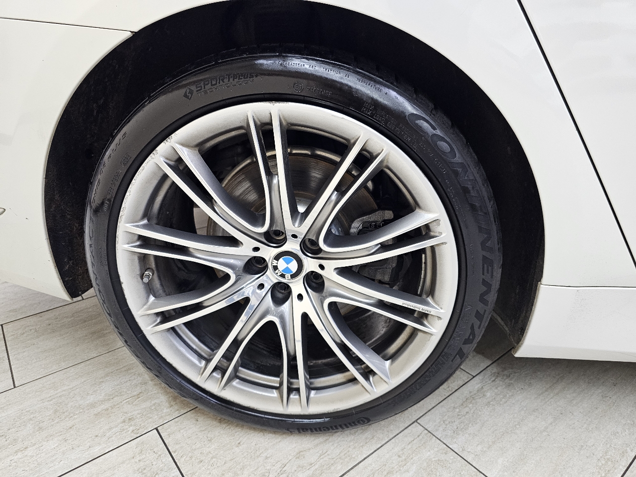 BMW 7-Series 740i 2016 BMW 7-Series 740i 2016