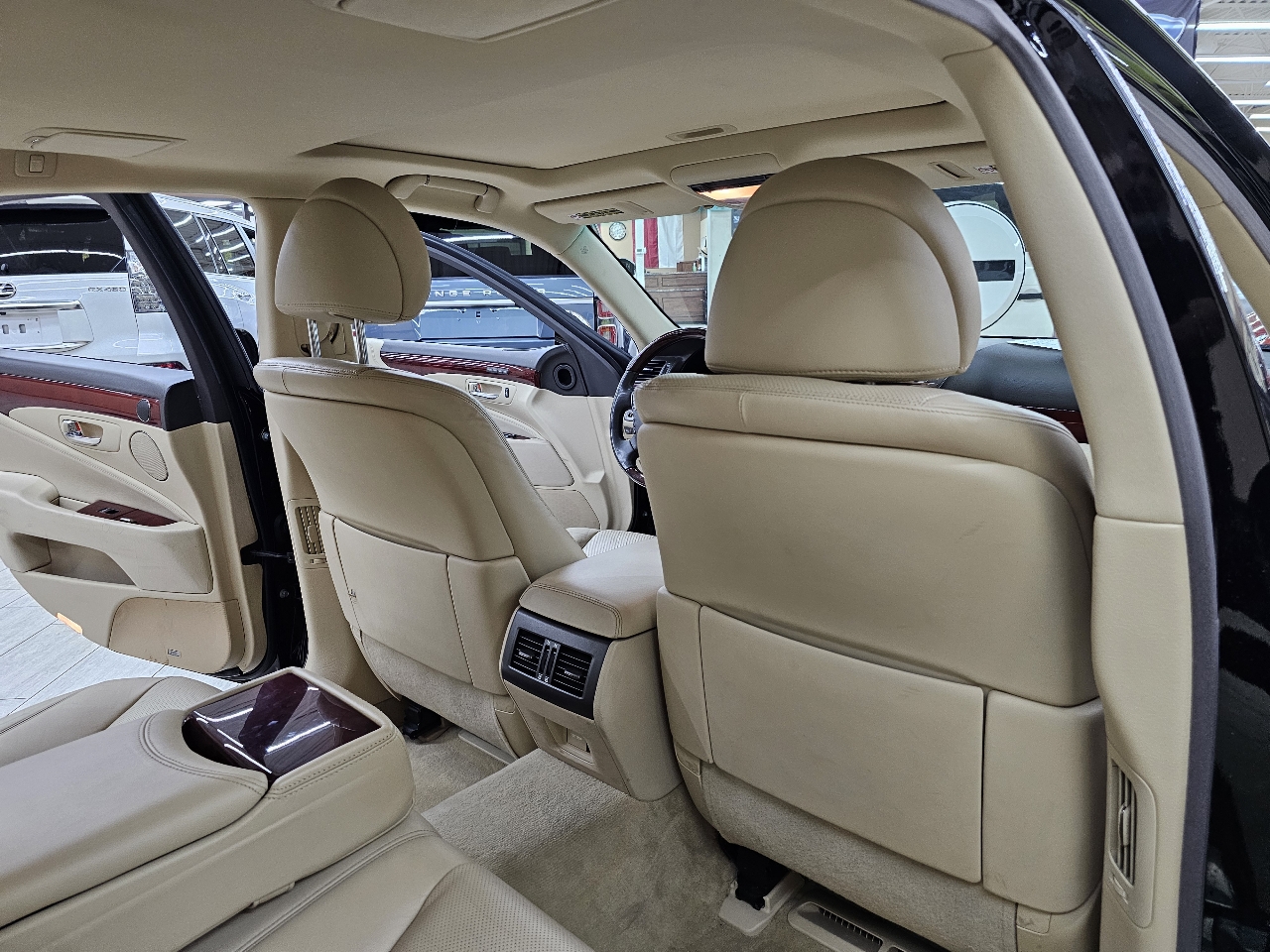 Lexus LS 460 Luxury Sedan 2012 Lexus LS 460 Luxury Sedan 2012