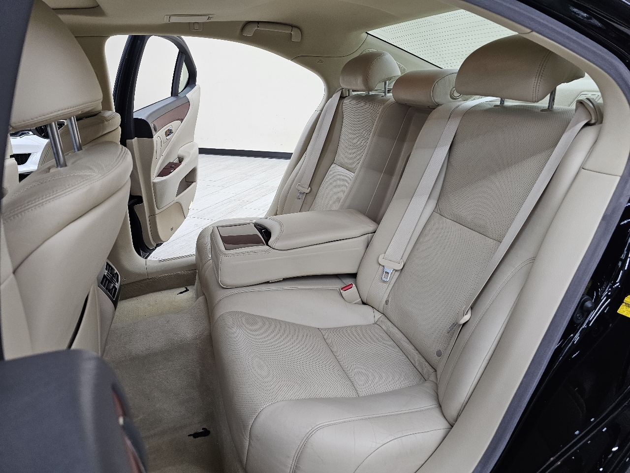 Lexus LS 460 Luxury Sedan 2012 Lexus LS 460 Luxury Sedan 2012