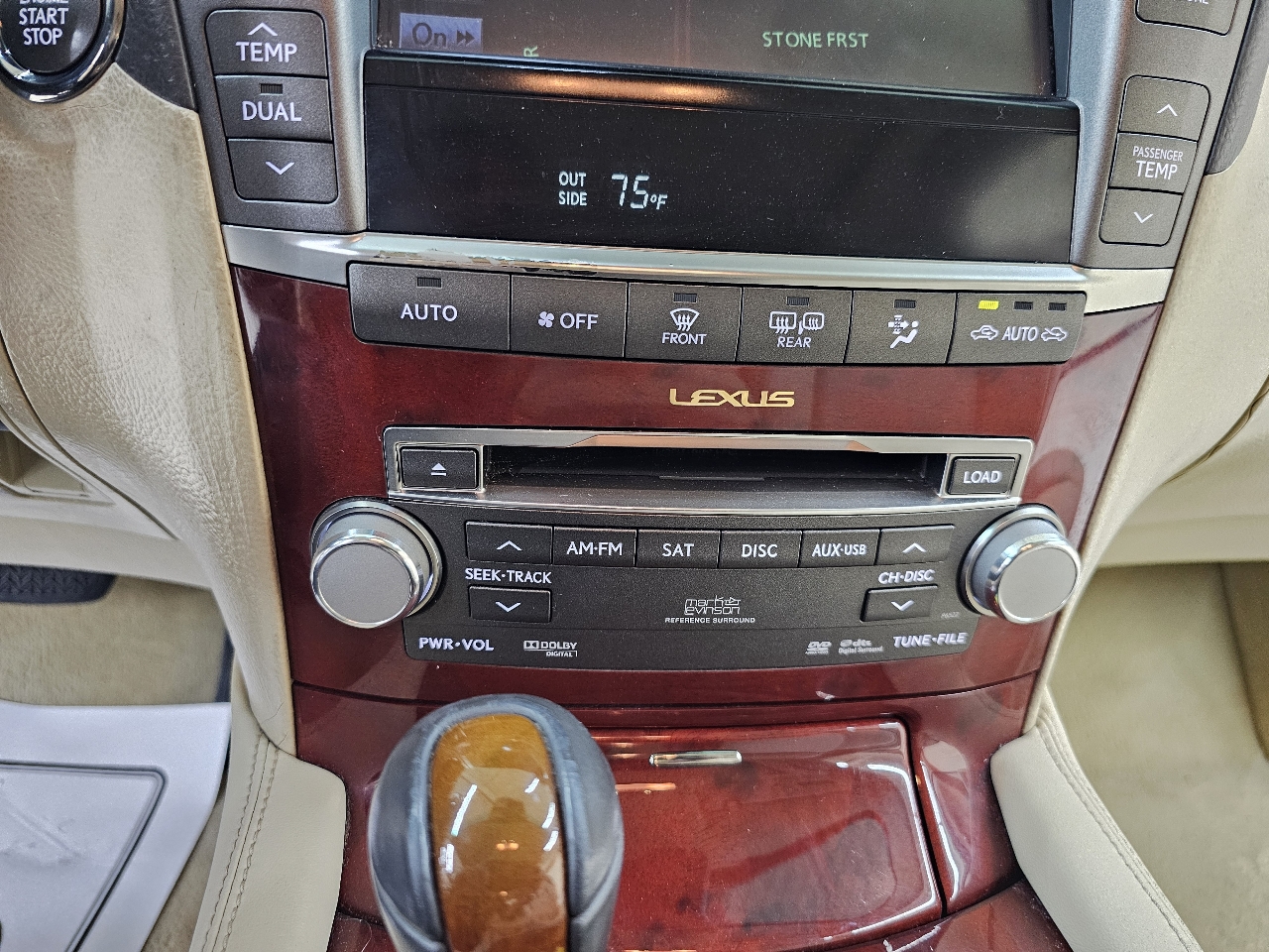 Lexus LS 460 Luxury Sedan 2012 Lexus LS 460 Luxury Sedan 2012