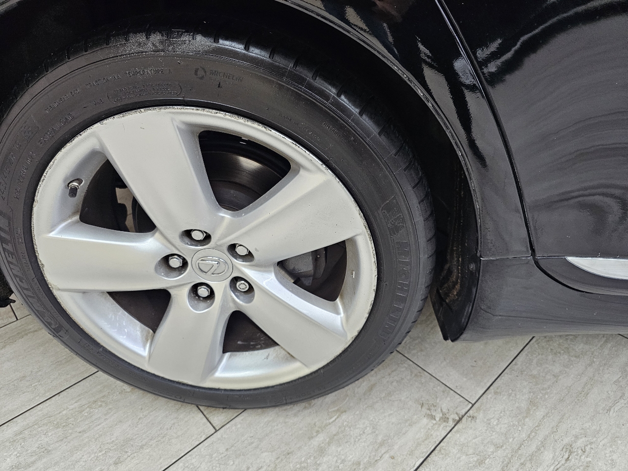 Lexus LS 460 Luxury Sedan 2012 Lexus LS 460 Luxury Sedan 2012