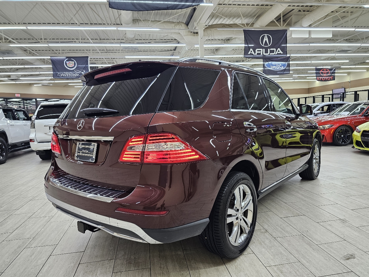 Mercedes-Benz M-Class ML350 4MATIC 2013 Mercedes-Benz M-Class ML350 4MATIC 2013