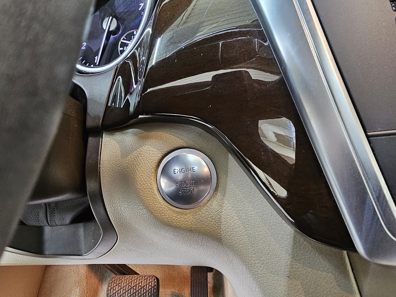 Mercedes-Benz M-Class ML350 4MATIC 2013 Mercedes-Benz M-Class ML350 4MATIC 2013