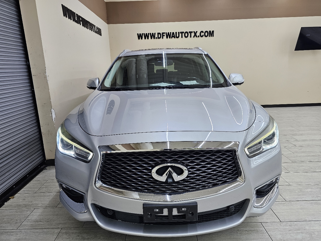 Infiniti QX60 Base FWD 2018 Infiniti QX60 Base FWD 2018
