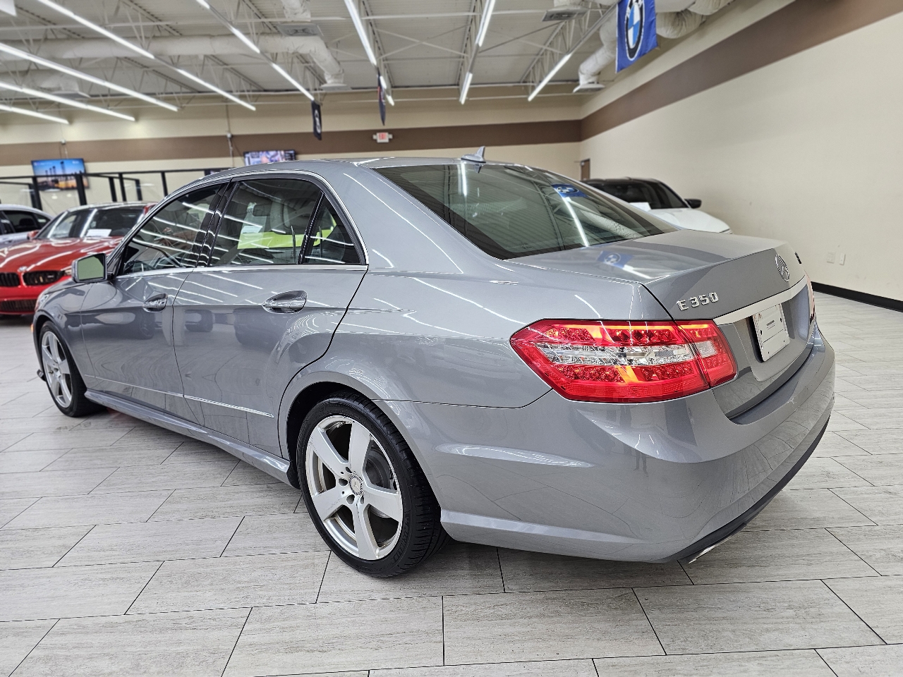 Mercedes-Benz E-Class E350 Sedan 2010