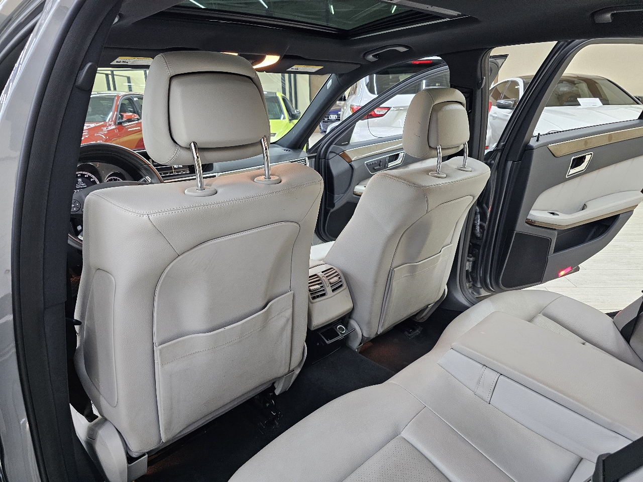 Mercedes-Benz E-Class E350 Sedan 2010