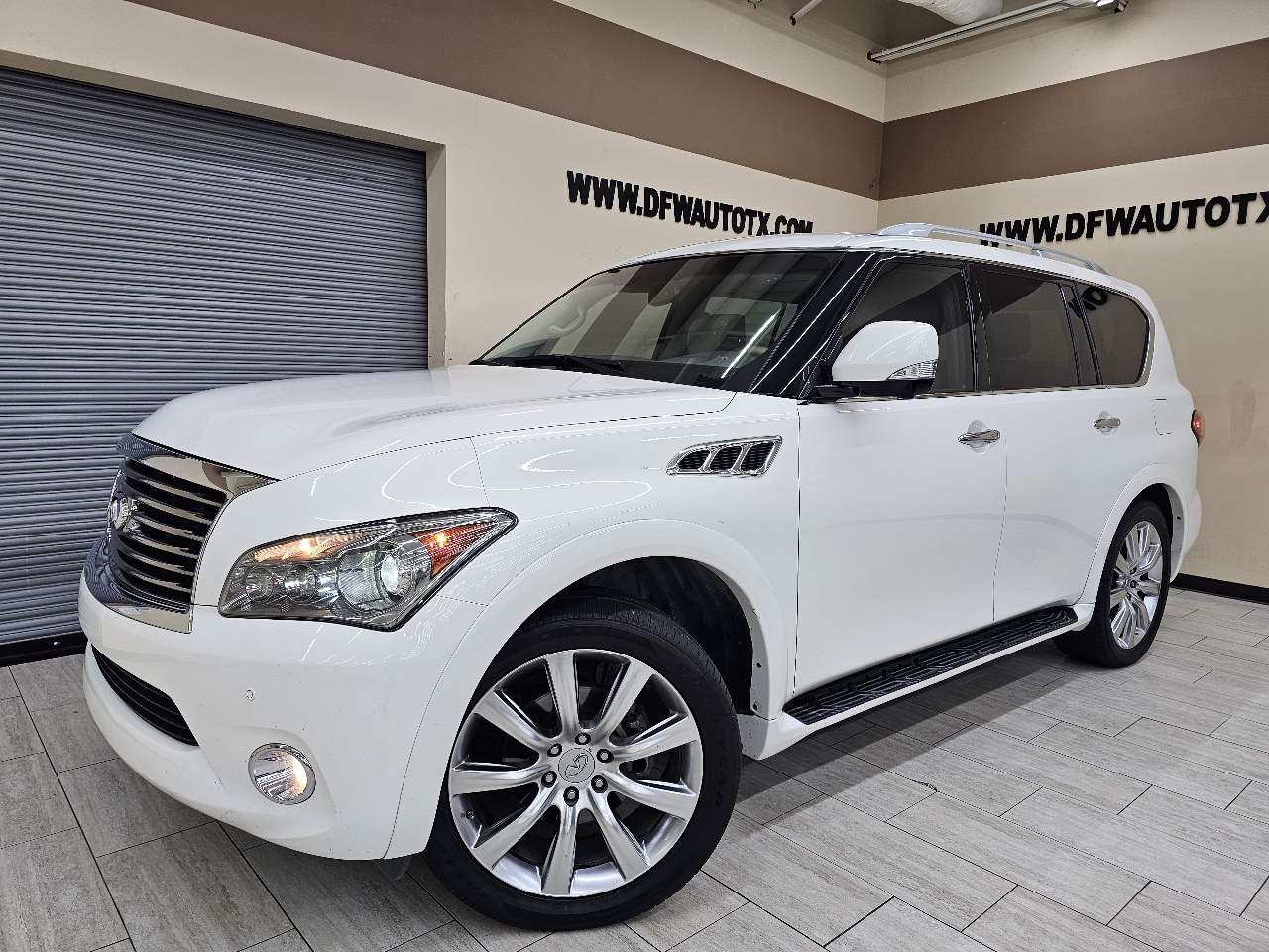 2012 Infiniti QX56 4WD