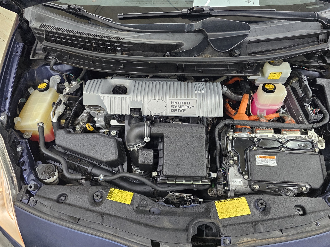 Toyota Prius V Two 2012