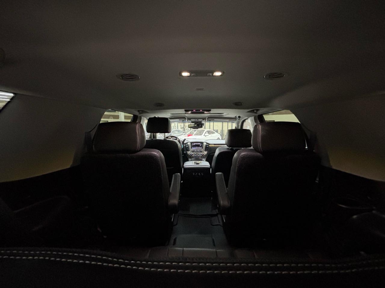 GMC Yukon Denali 4WD 2017