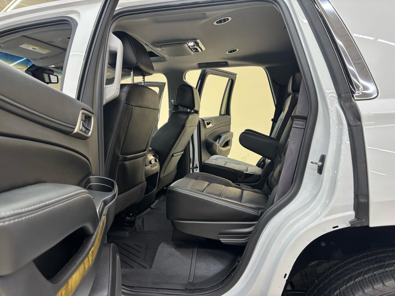 GMC Yukon Denali 4WD 2017