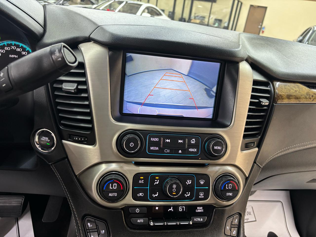 GMC Yukon Denali 4WD 2017