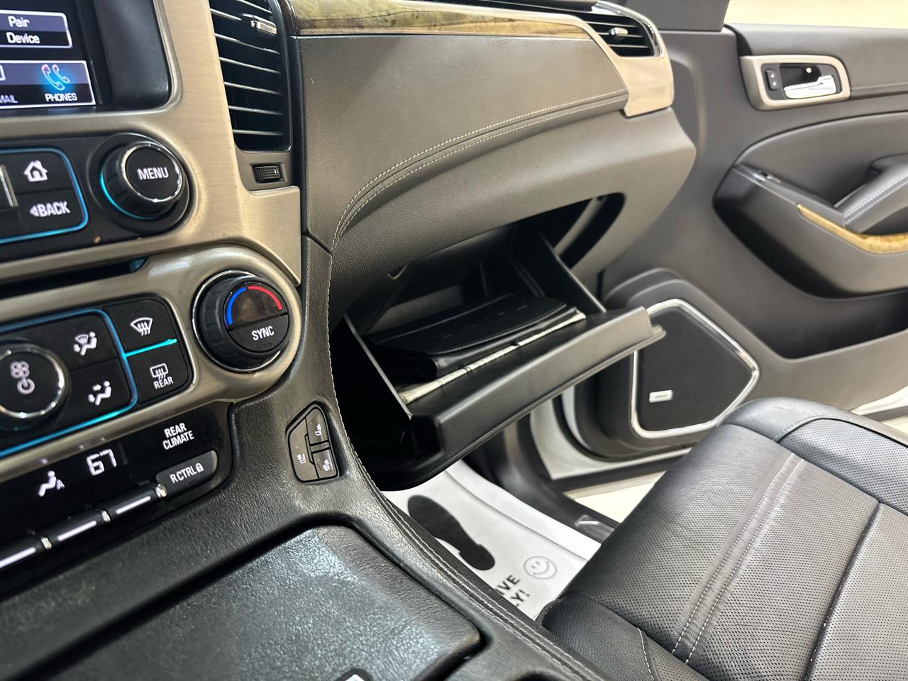 GMC Yukon Denali 4WD 2017