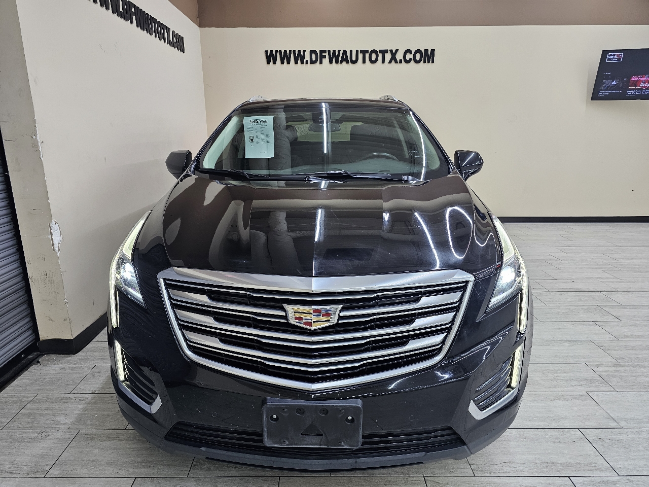 2017 Cadillac XT5 Premium Luxury photo 3