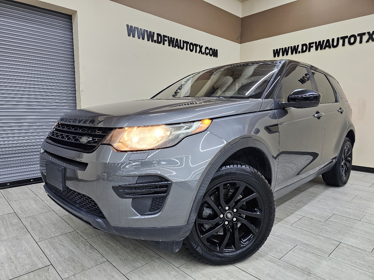 2016 Land Rover Discovery Sport DISCOVERY SPORT 4D SUV SE