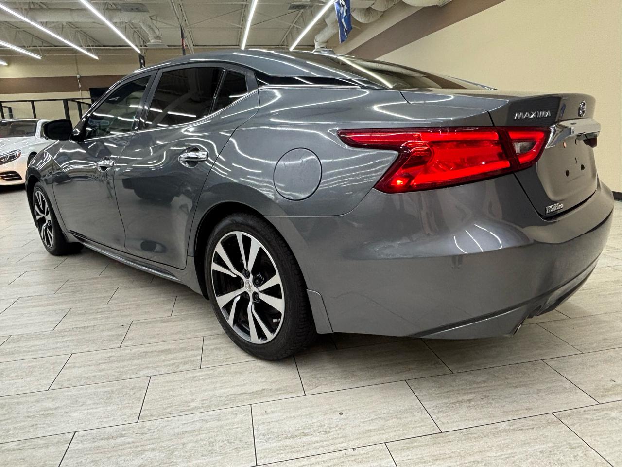 Nissan Maxima 3.5 S 2018