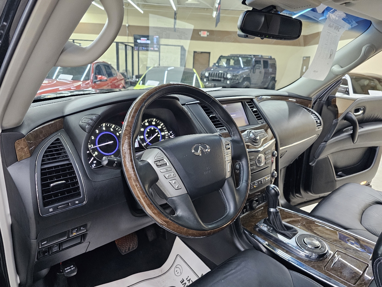 Infiniti QX80 2WD 2017