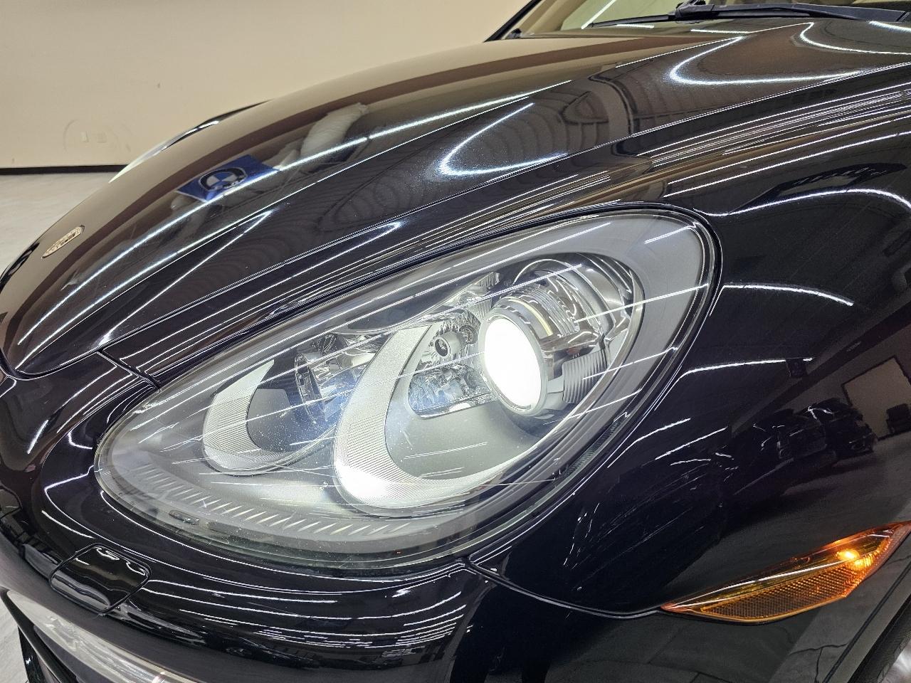 Porsche Cayenne Hybrid S 2014