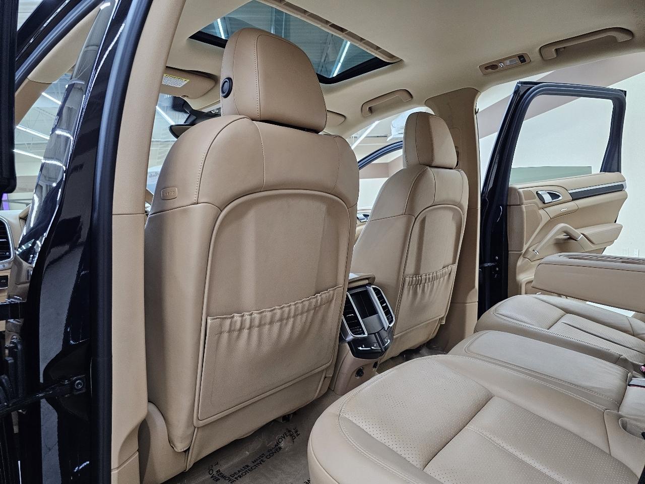 Porsche Cayenne Hybrid S 2014