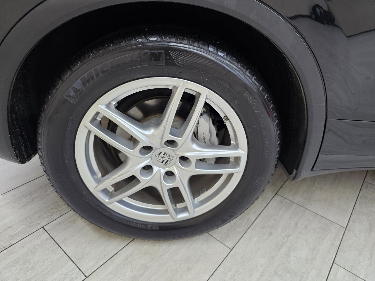 Porsche Cayenne Hybrid S 2014