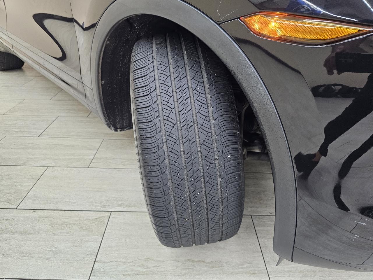 Porsche Cayenne Hybrid S 2014