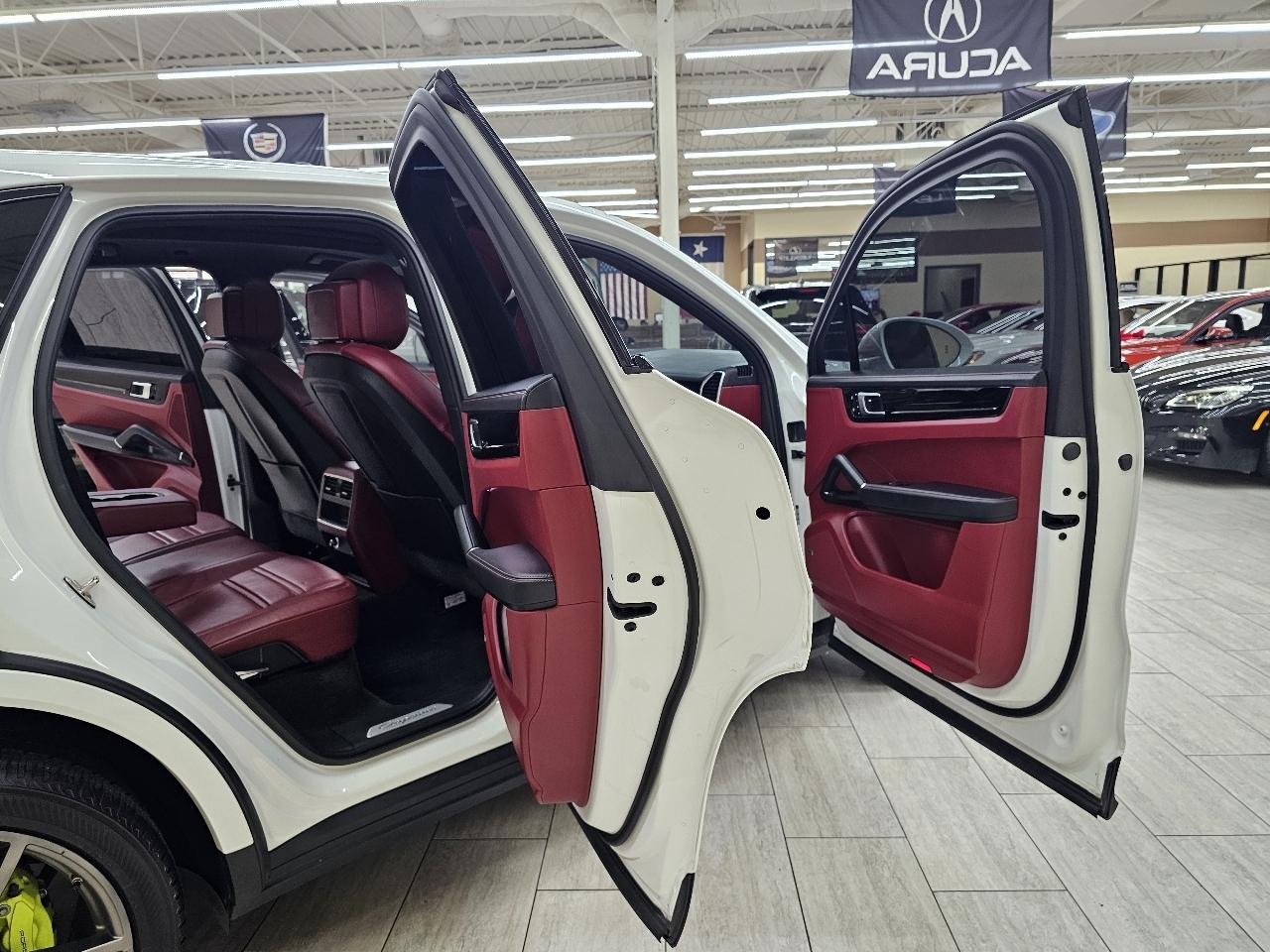 Porsche Cayenne E-Hybrid 2020