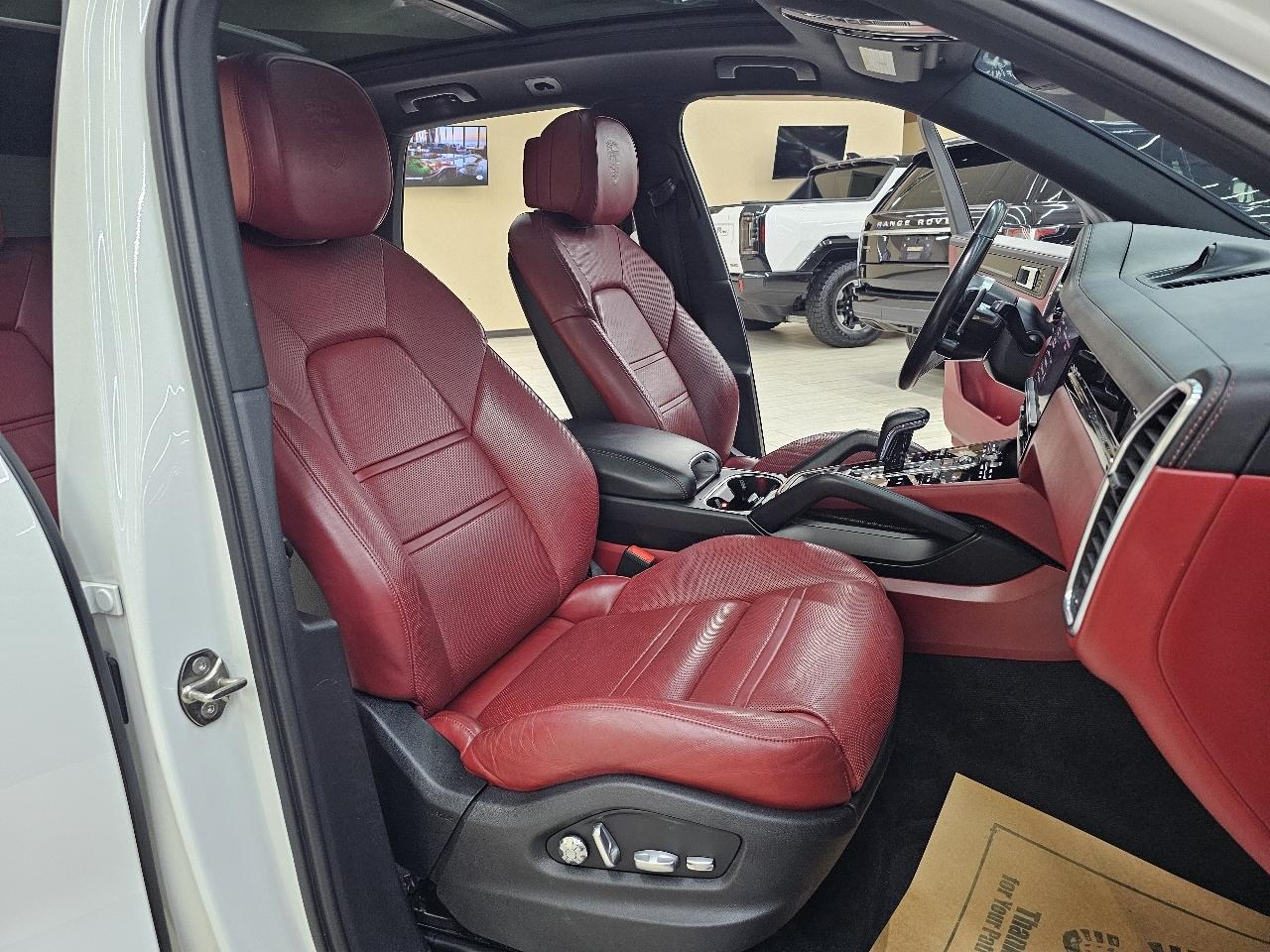 Porsche Cayenne E-Hybrid 2020