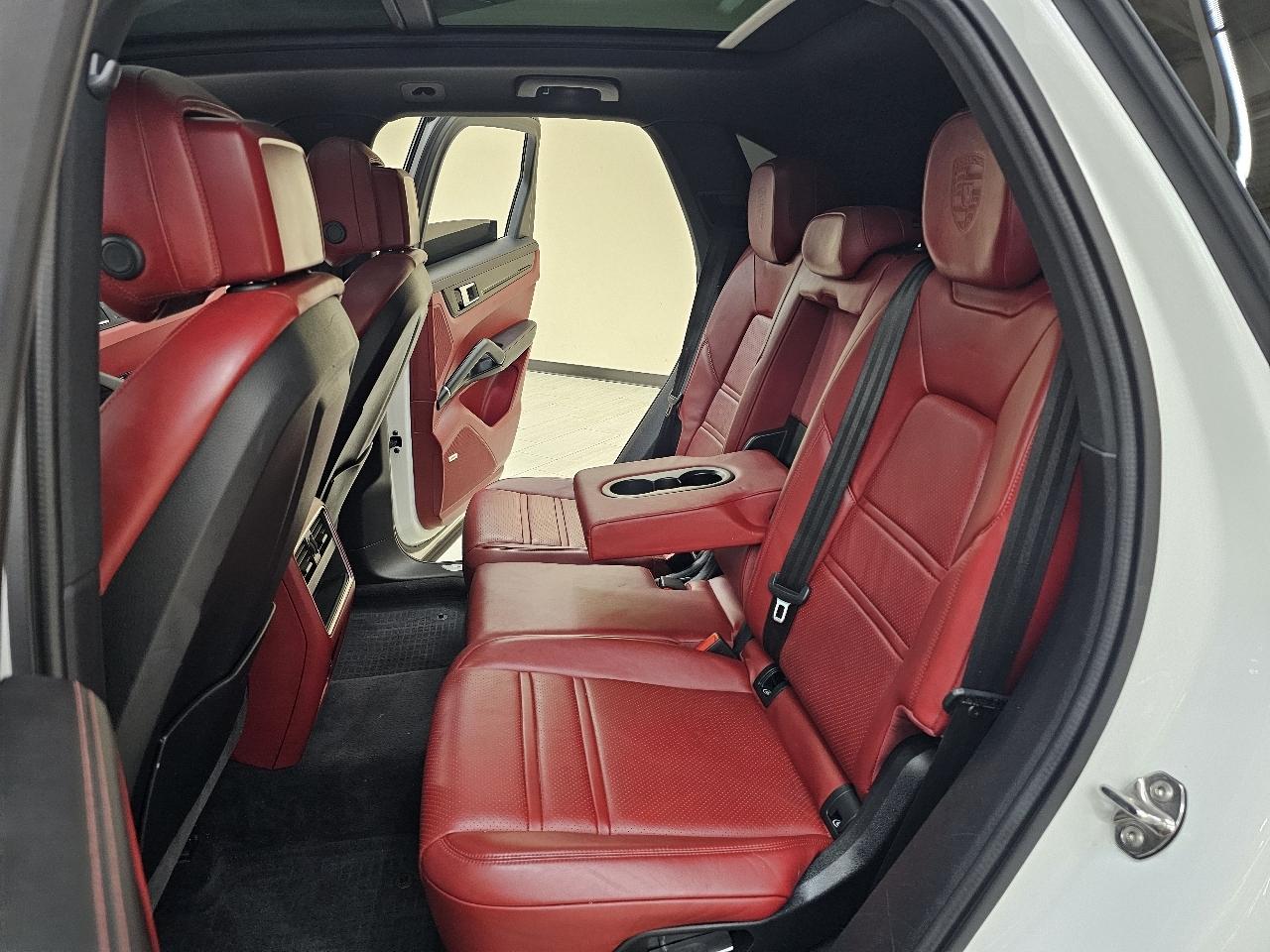 Porsche Cayenne E-Hybrid 2020