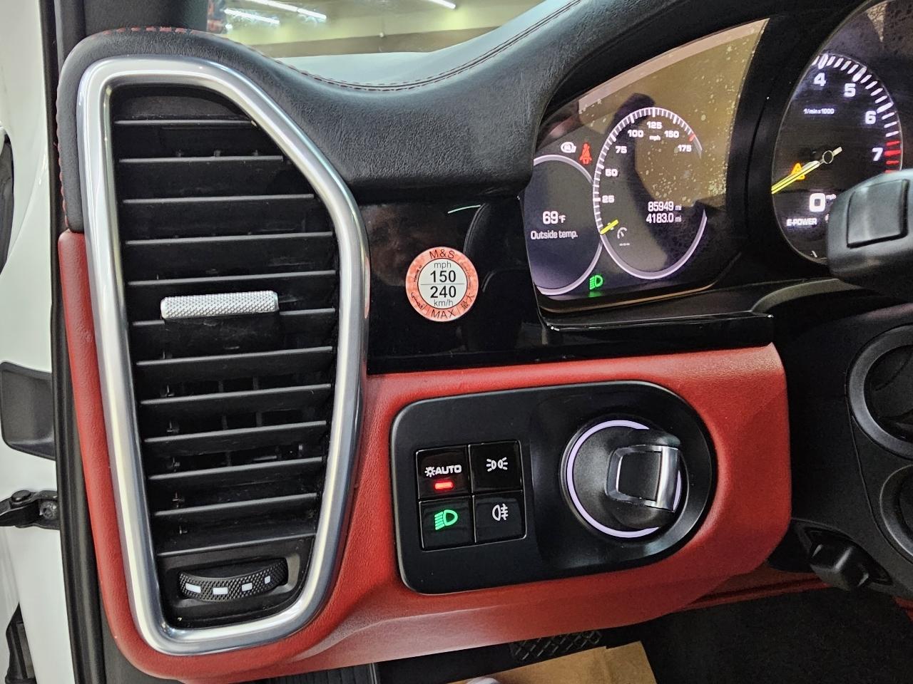 Porsche Cayenne E-Hybrid 2020