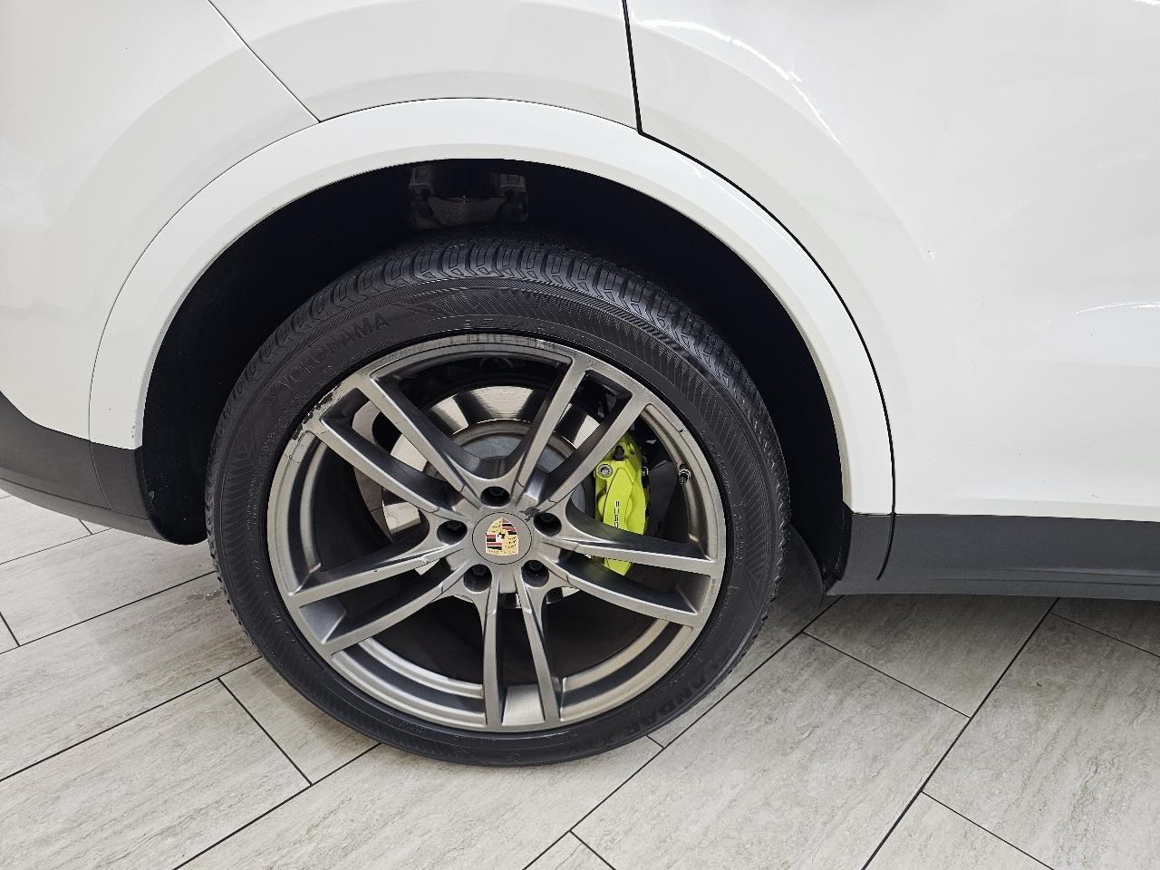 Porsche Cayenne E-Hybrid 2020