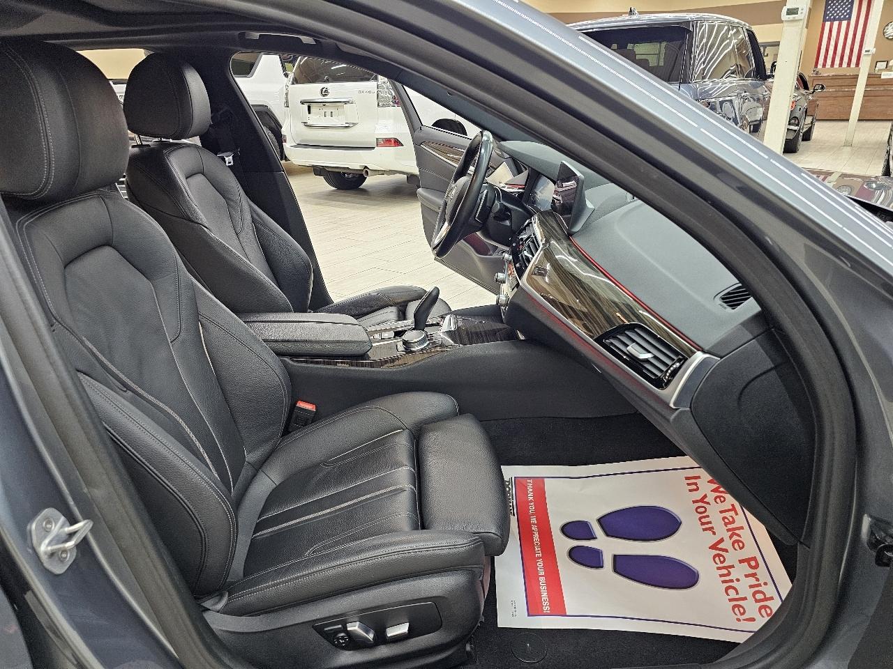 BMW 5-Series 540i xDrive 2019