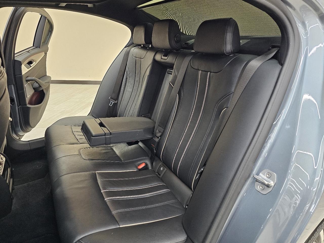 BMW 5-Series 540i xDrive 2019