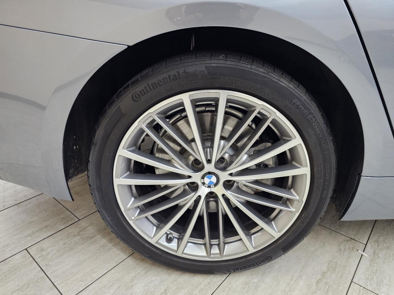 BMW 5-Series 540i xDrive 2019