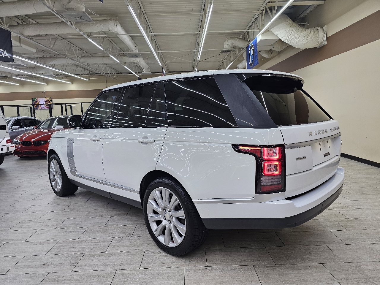 Land Rover Range Rover 5.0L V8 Supercharged 2014