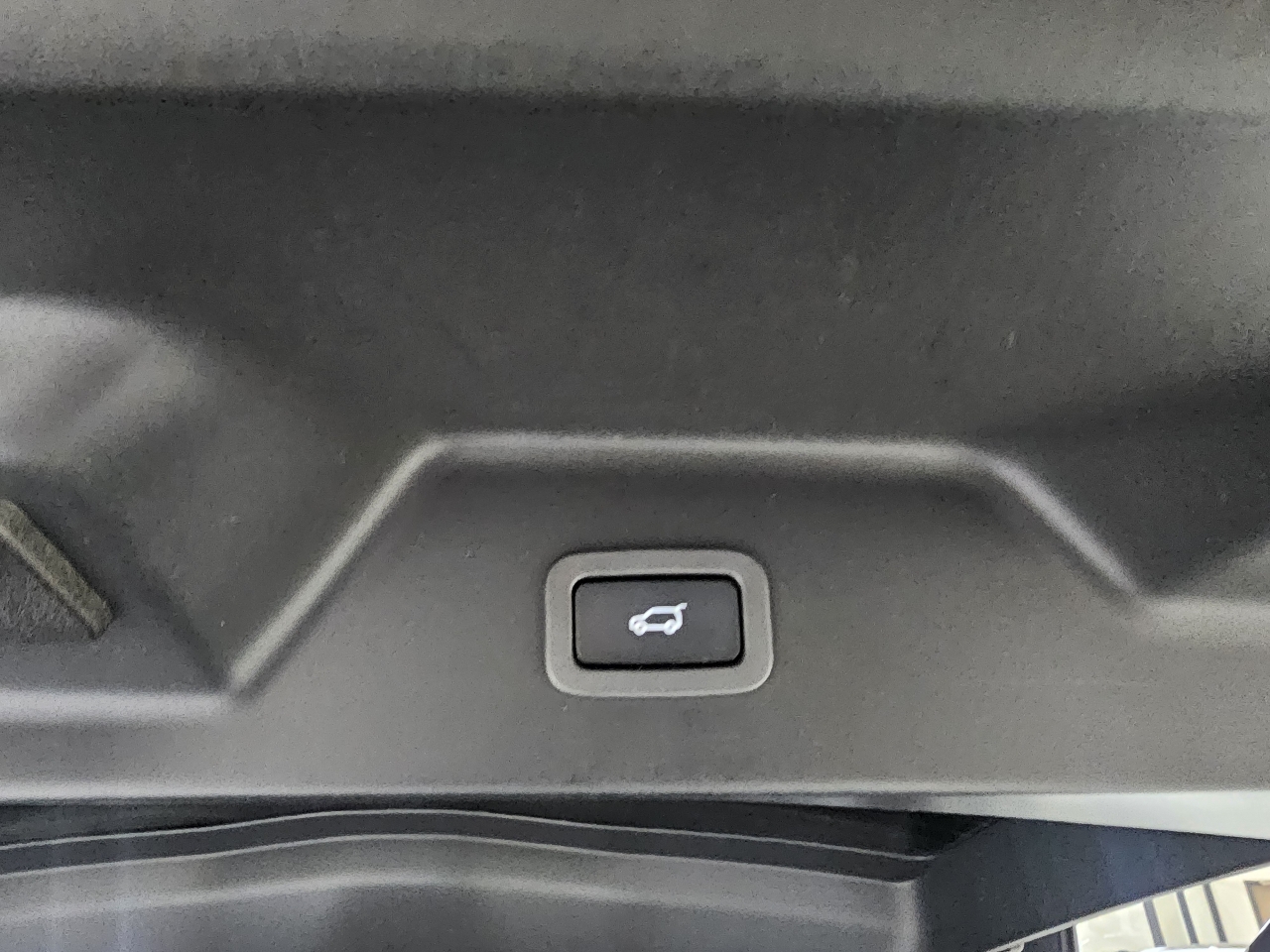 Land Rover Range Rover 5.0L V8 Supercharged 2014