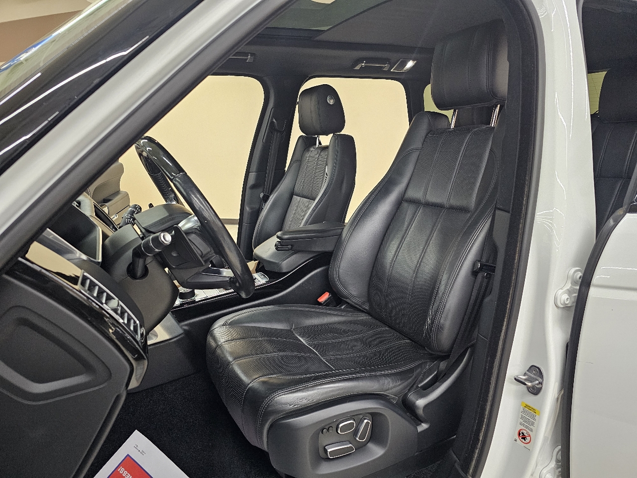 Land Rover Range Rover 5.0L V8 Supercharged 2014