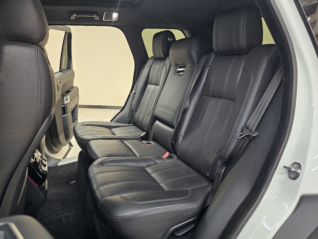 Land Rover Range Rover 5.0L V8 Supercharged 2014