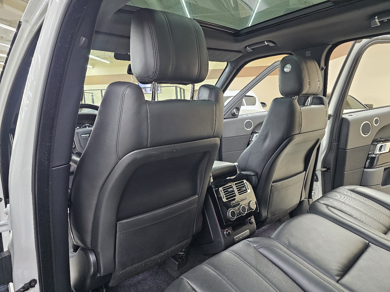 Land Rover Range Rover 5.0L V8 Supercharged 2014