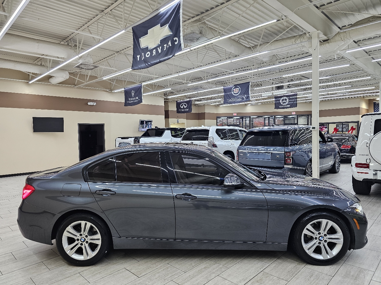 BMW 3-Series 328i Sedan 2016