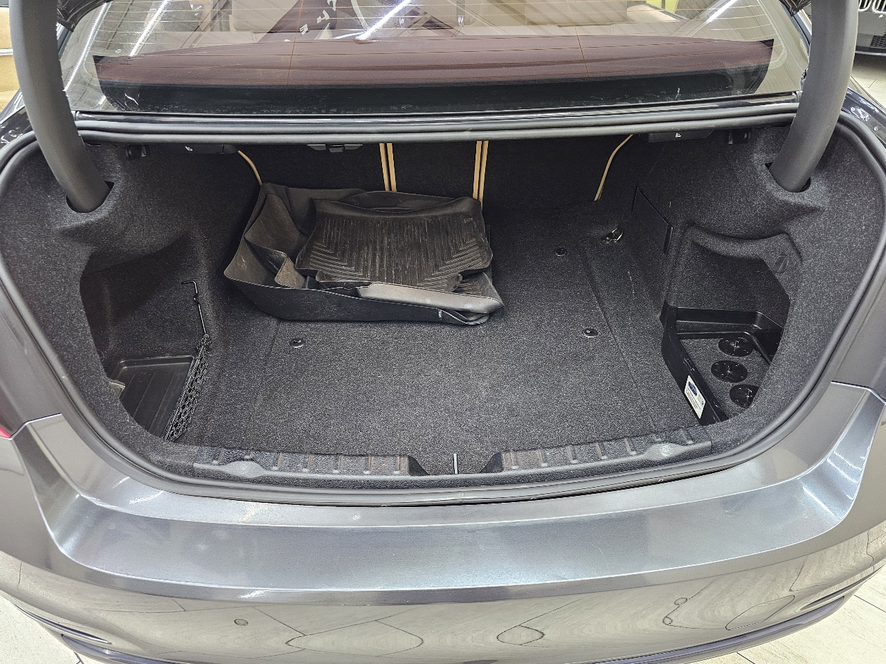 BMW 3-Series 328i Sedan 2016