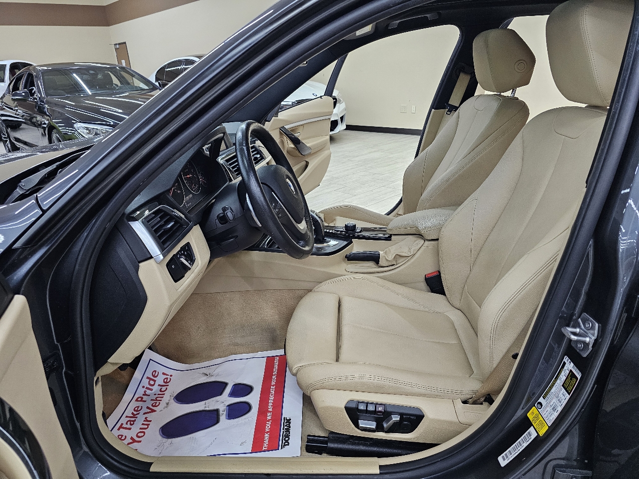 BMW 3-Series 328i Sedan 2016