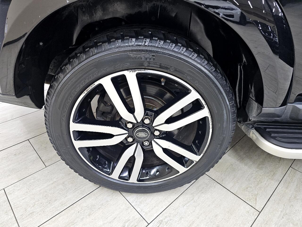 Land Rover LR4  2016