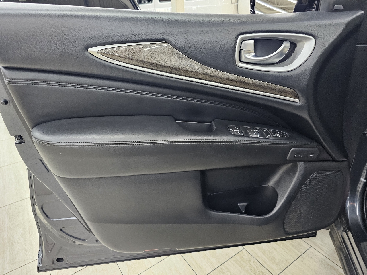 Infiniti QX60 FWD 2014