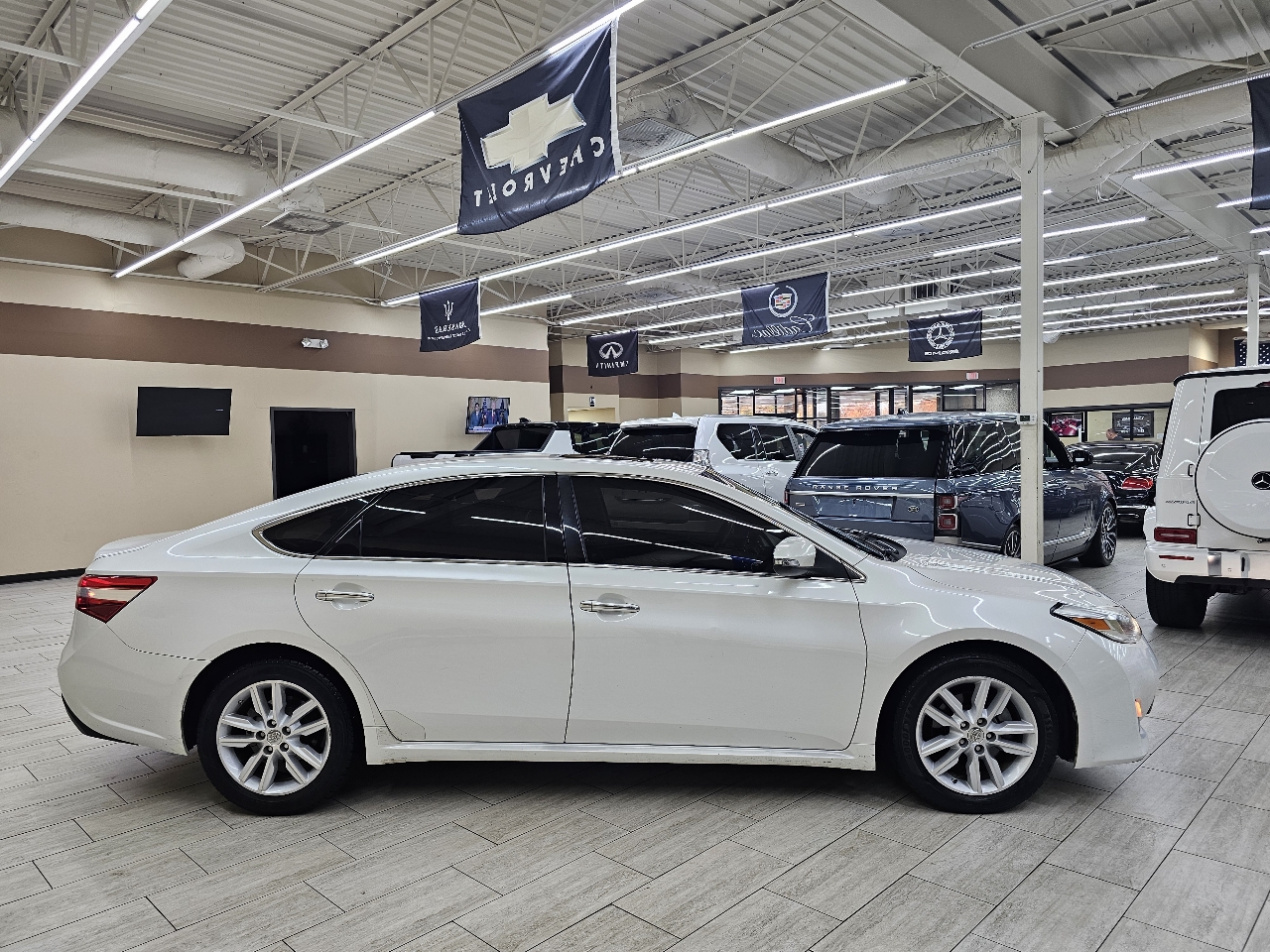 Toyota Avalon XLE Premium 2014