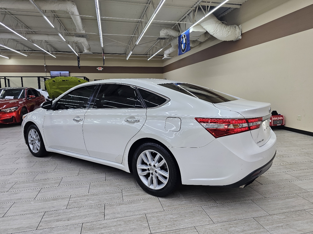 Toyota Avalon XLE Premium 2014
